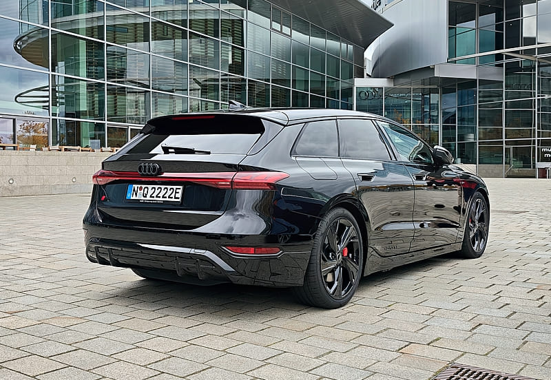 Audi A6 Avant e-tron