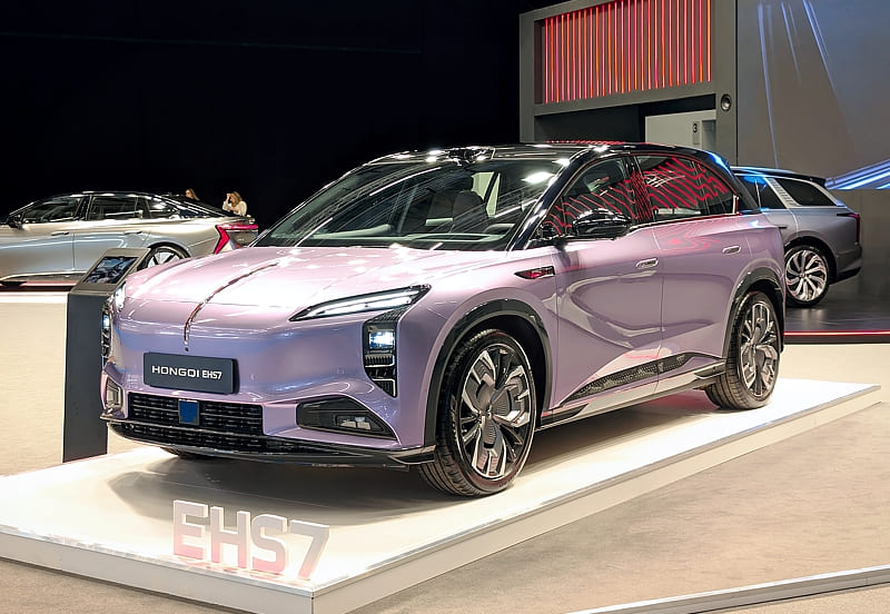 Hongqi EHS7