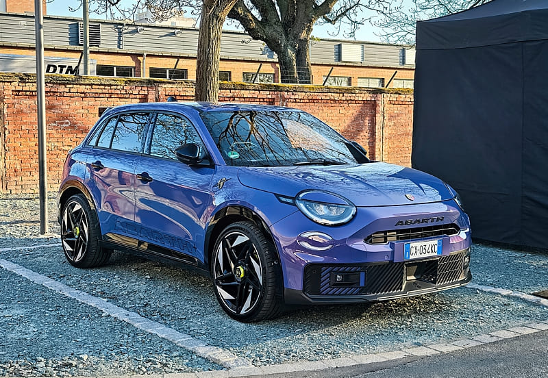 ABARTH 600e