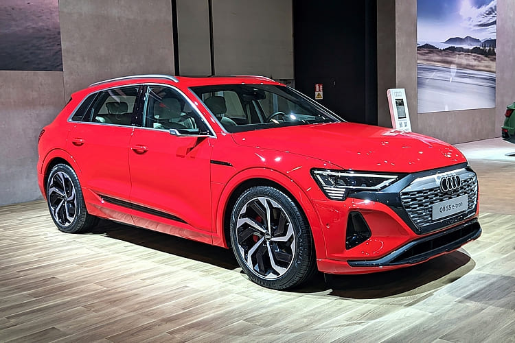 Audi Q8 SUV e-tron