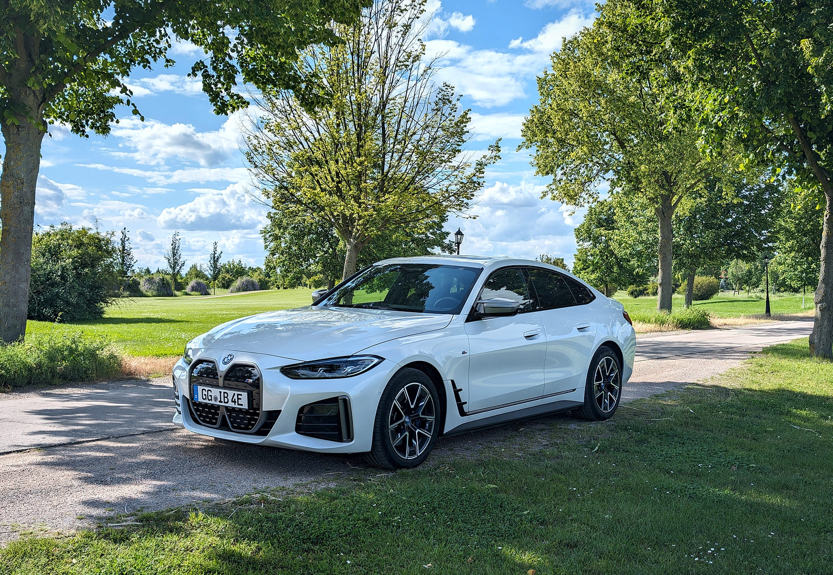 Erfahrungsbericht BMW i4 M50 mit 84 kWh Batterie