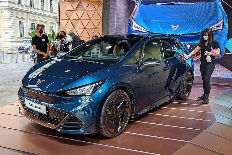 CUPRA Born