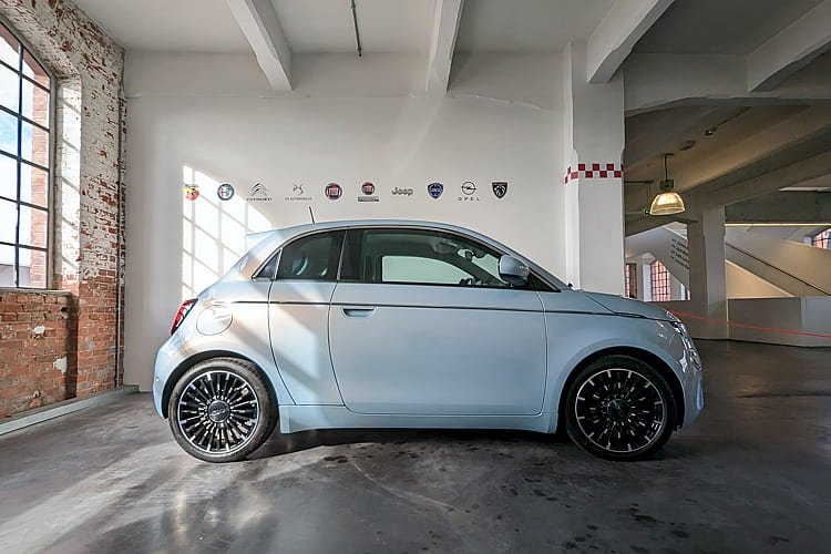Neuer FIAT 500