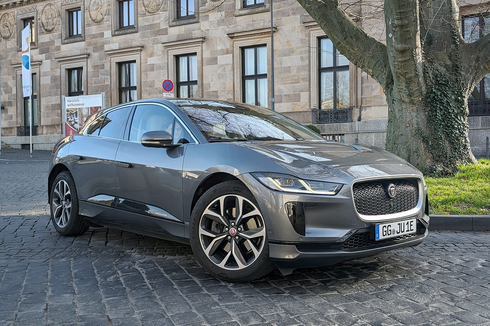 Jaguar I-Pace