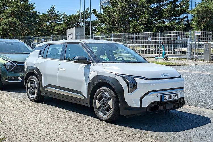 KIA EV3