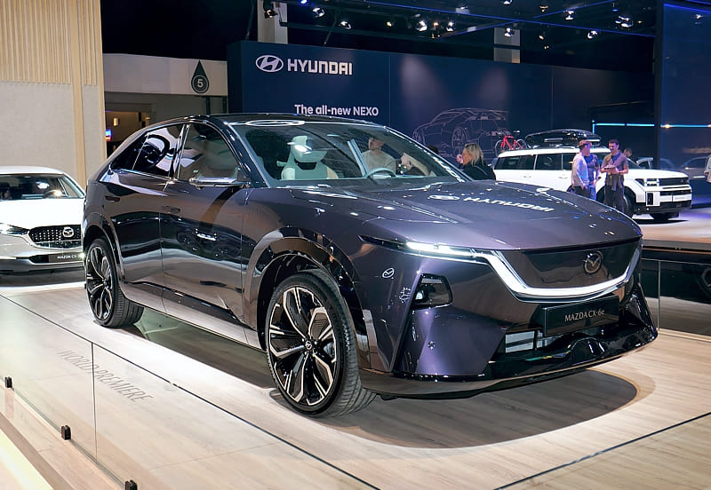 Mazda CX.6e