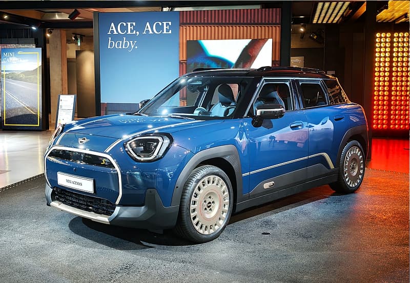 MINI Aceman