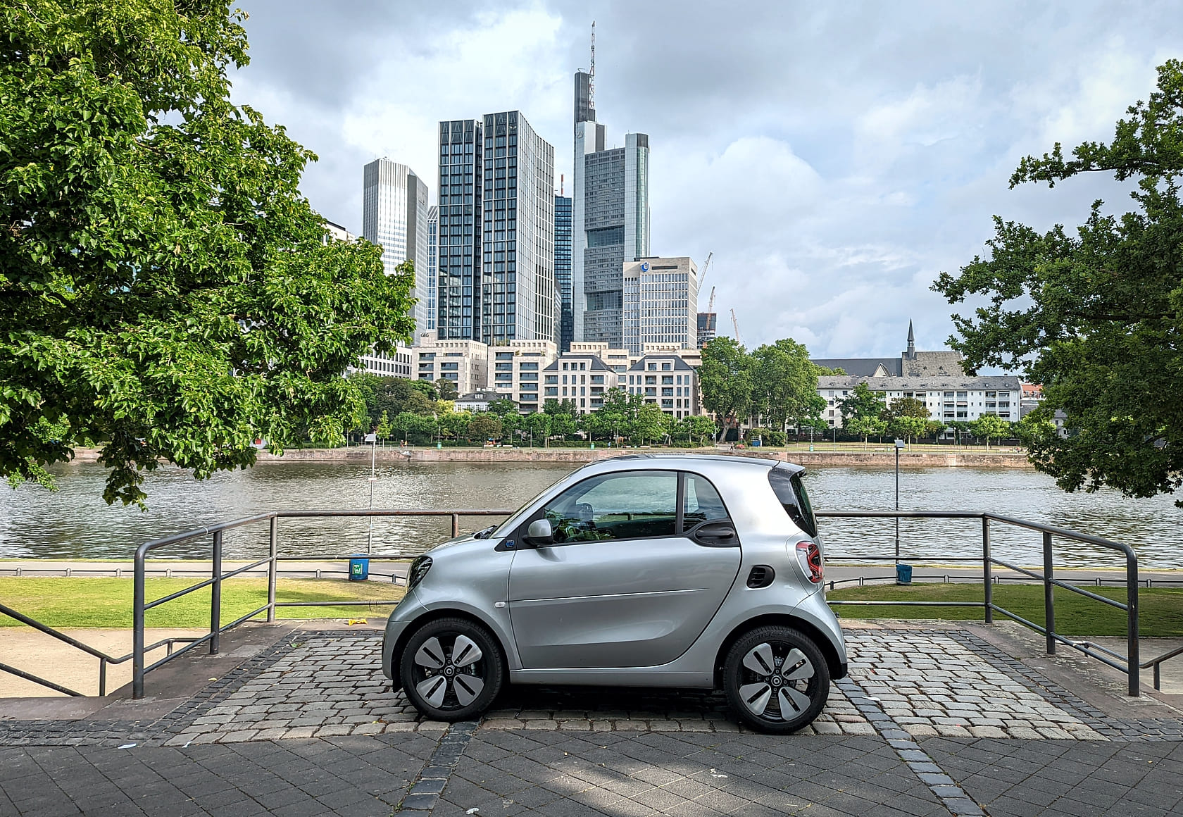 Fahrbericht smart EQ fortwo Facelift mit 22 kW-Lader
